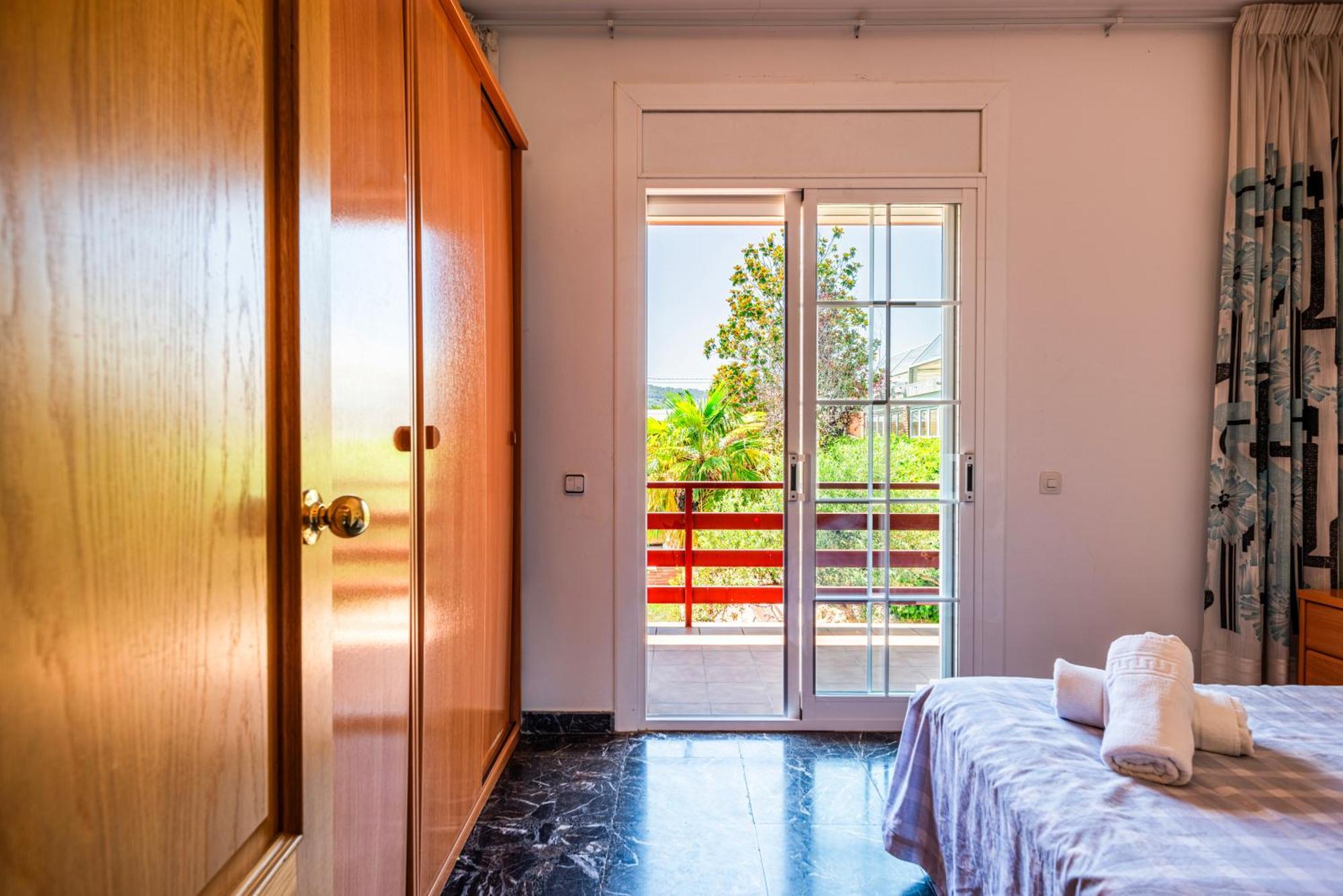 Espacio De Paz, Ideal Para Familias Villa Amalia La Llacuna Kültér fotó